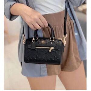 🪞 NEW Coach embossed logo signature leather top handle satchel handbag in black